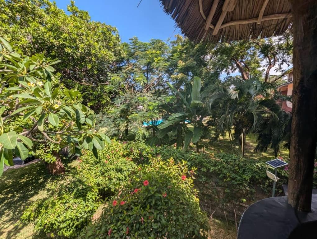 White Nyumba Malindi Apartment Exterior photo
