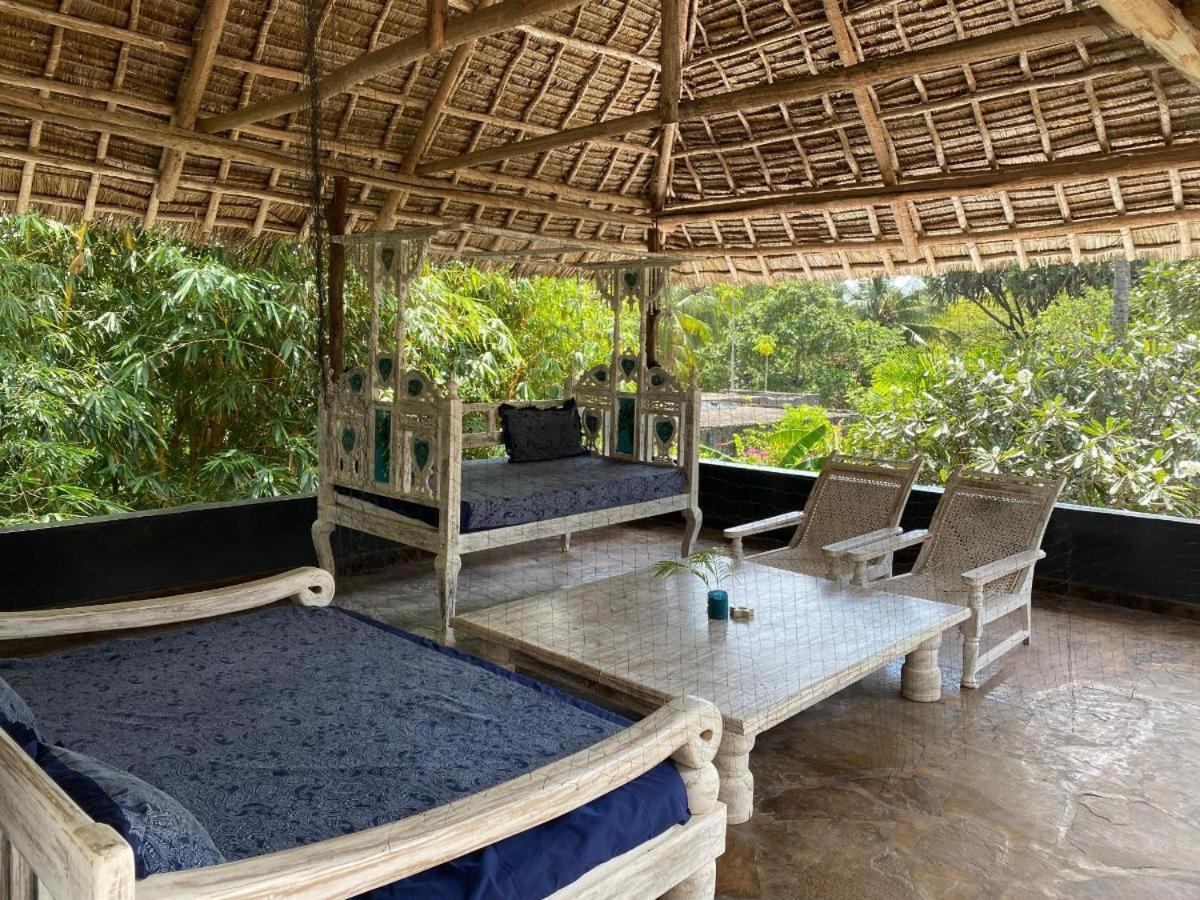 White Nyumba Malindi Apartment Exterior photo
